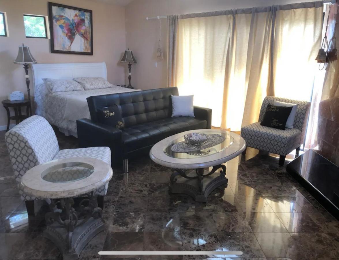 Large Luxury Studio With View In Санта-Моника Экстерьер фото